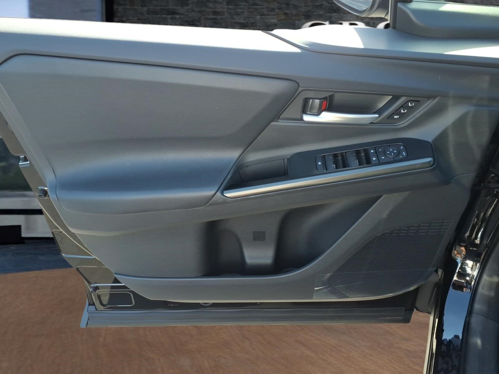 New 2026 Subaru Uncharted AWD image 10