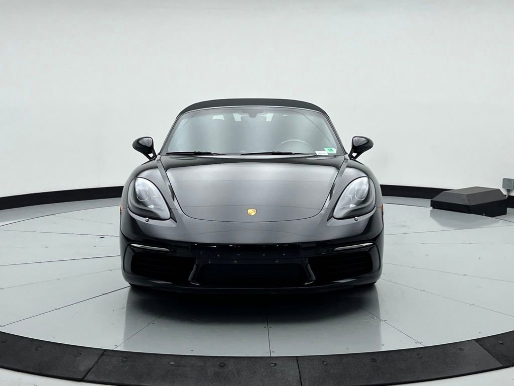Certified 2024 Porsche 718 Boxster image 6