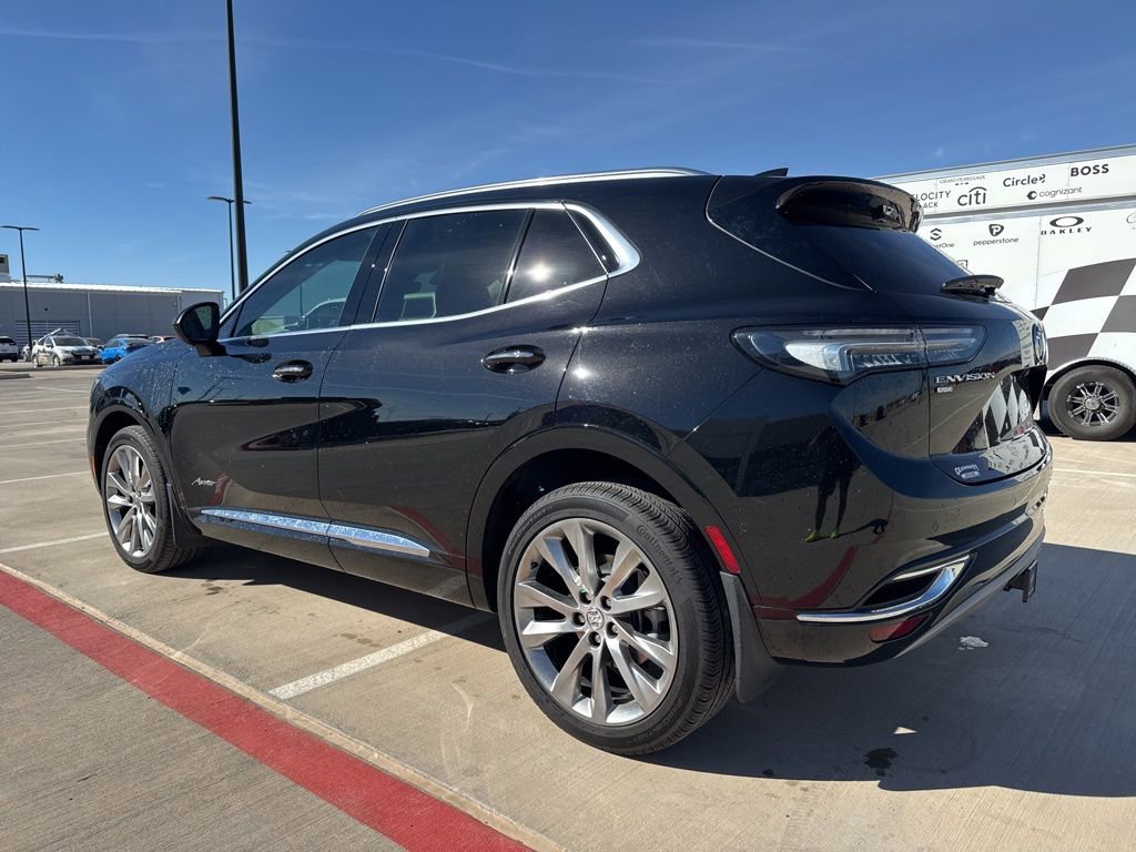 Used 2023 Buick Envision Avenir image 3