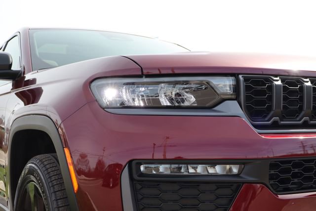 New 2026 Jeep Grand Cherokee Limited image 4