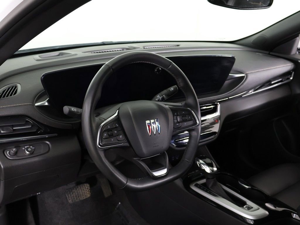 Used 2024 Buick Envista Avenir FWD image 30
