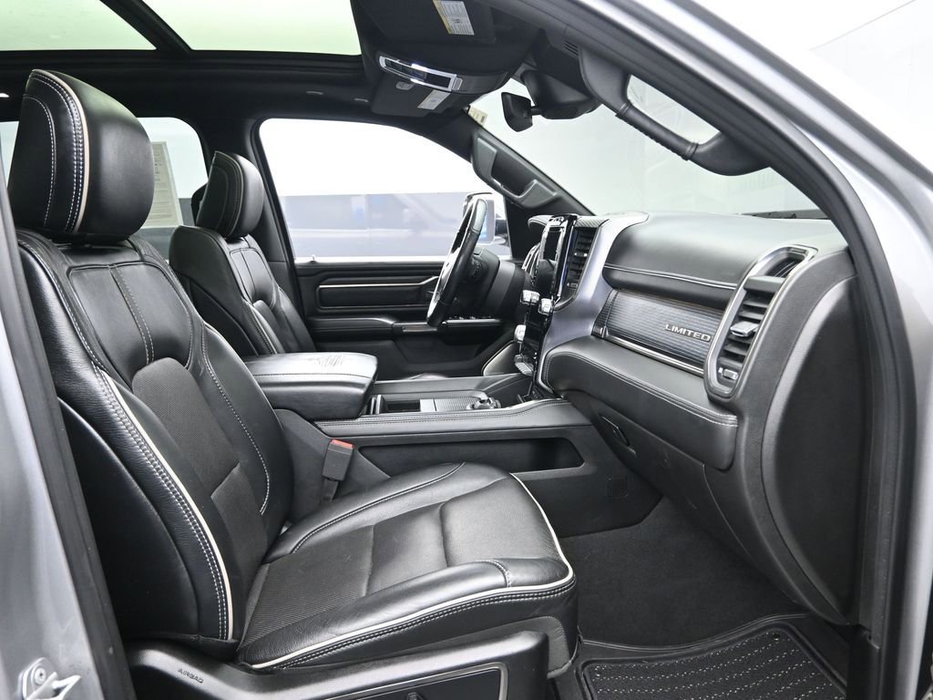 Used 2019 RAM 1500 Limited image 33