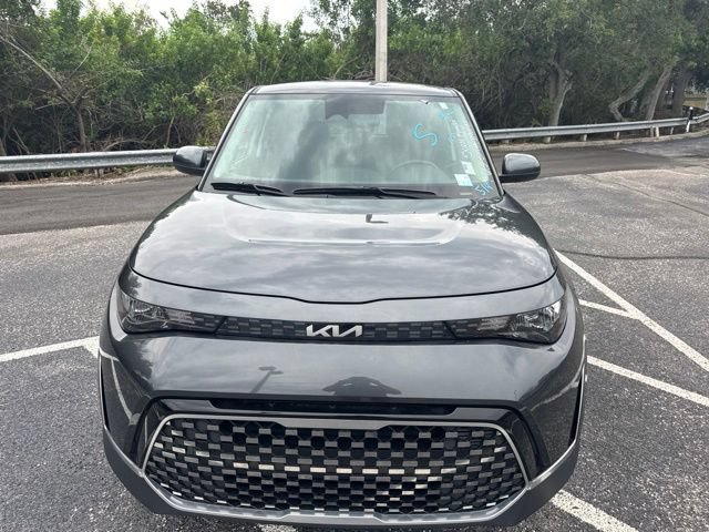 Used 2023 Kia Soul EX FWD image 2