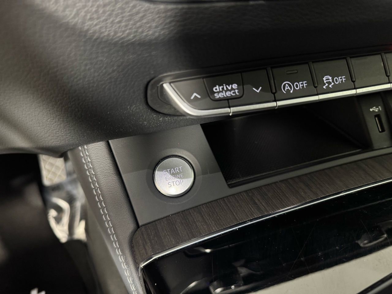 Used 2024 Audi Q5 2.0T Premium Plus image 23