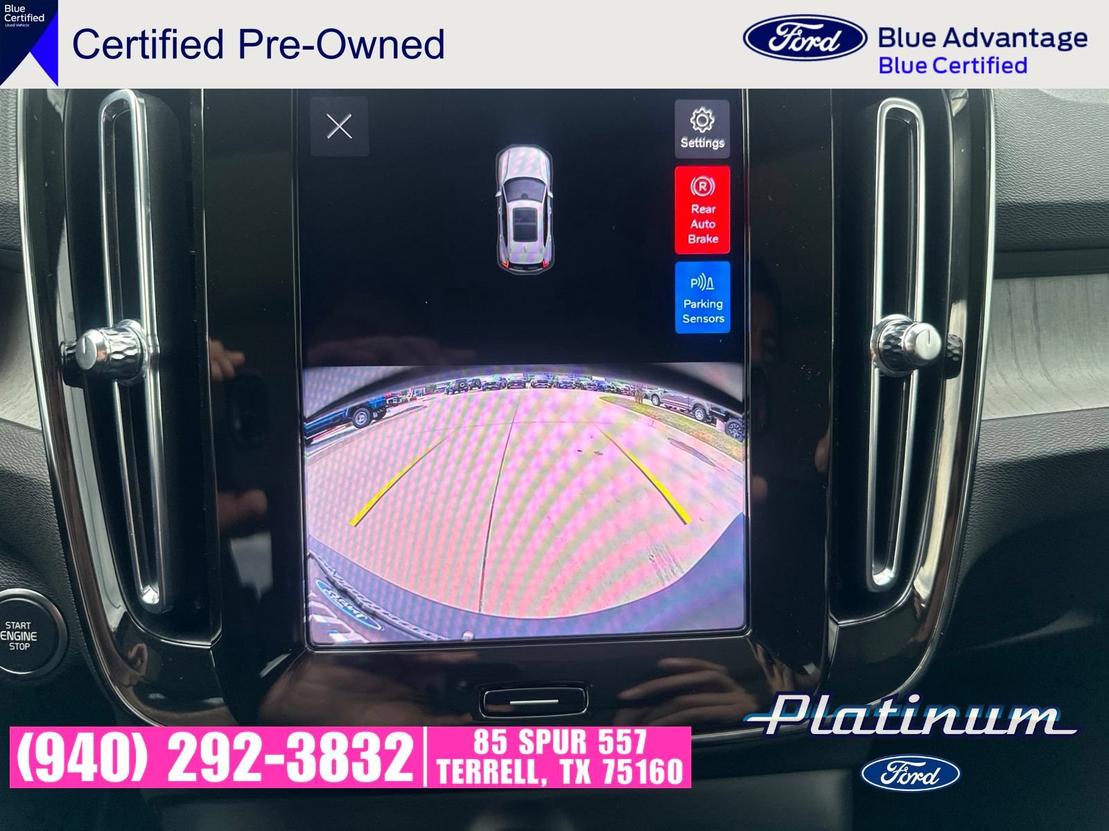 Used 2026 Volvo XC40 B4 Core w/ Climate Package FWD image 22