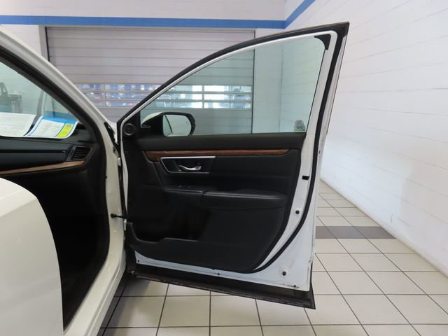 Used 2017 Honda CR-V Touring image 28