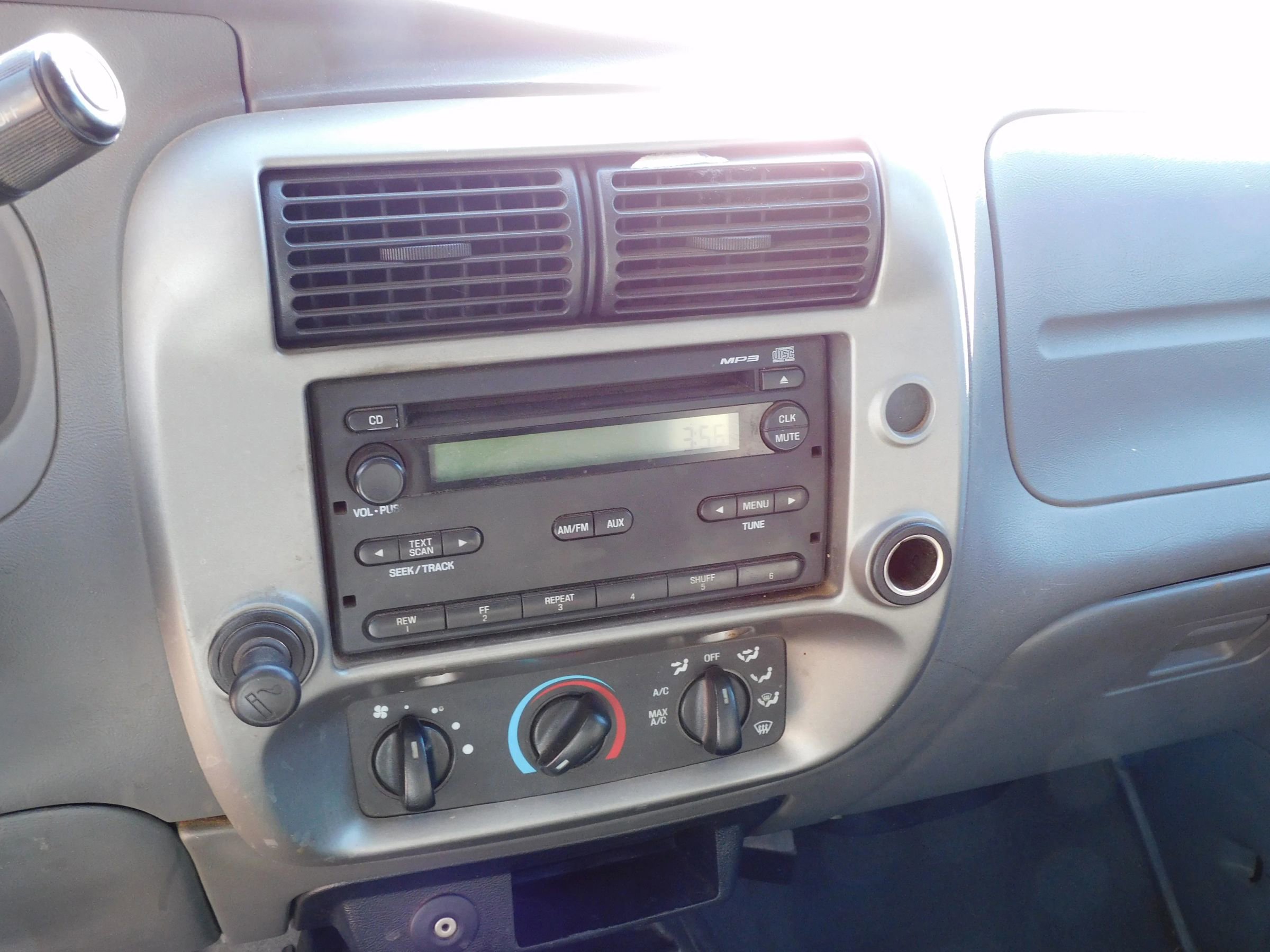 Used 2007 Ford Ranger XLT RWD image 6