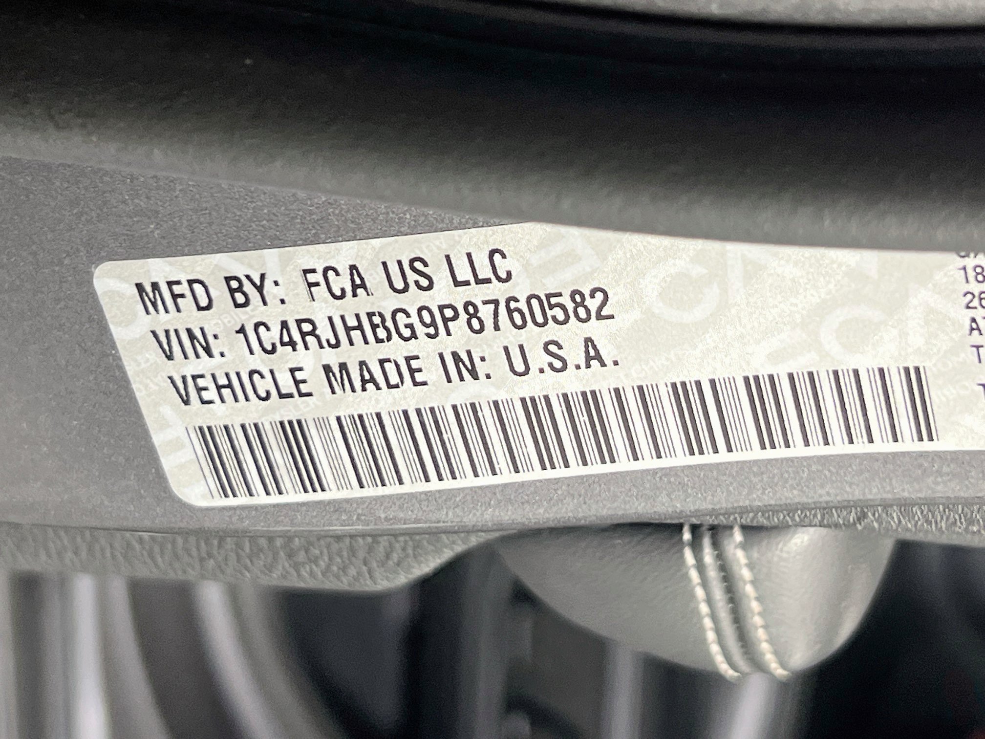 Used 2023 Jeep Grand Cherokee Limited AWD/4WD image 31