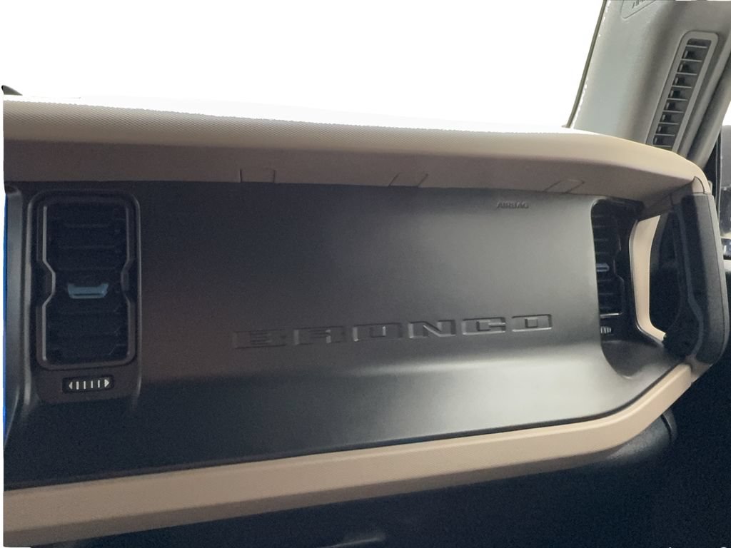 Used 2023 Ford Bronco Wildtrak AWD/4WD image 46
