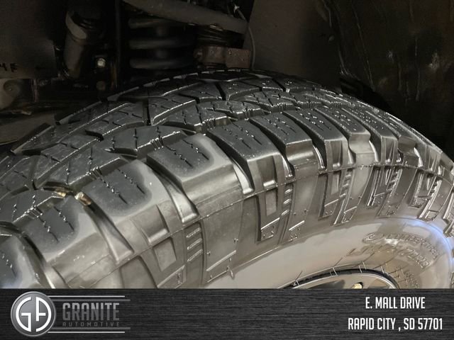 Used 2020 Toyota Tacoma TRD Sport w/ Technology Package image 25