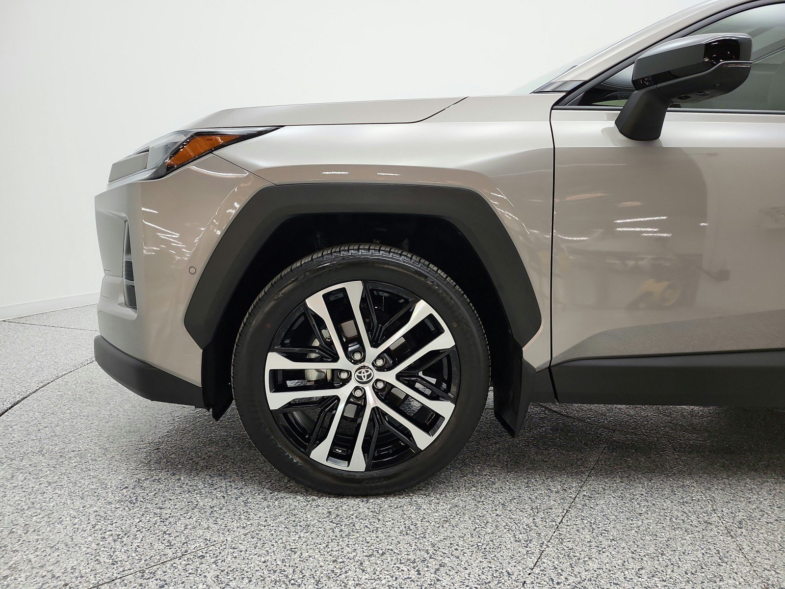 Used 2026 Toyota RAV4 Limited AWD/4WD image 21