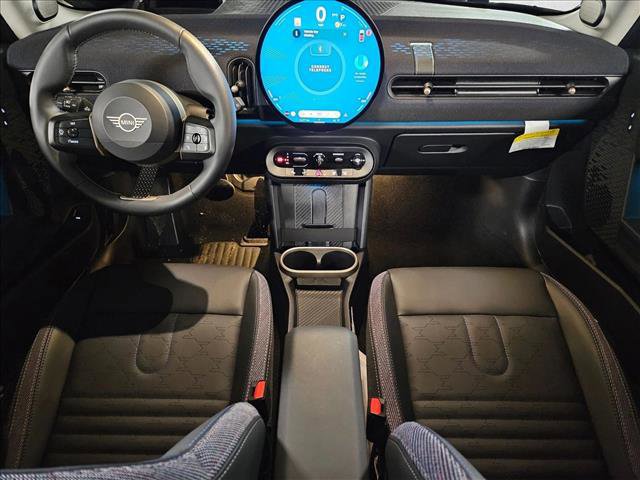 Certified 2025 MINI Cooper S FWD image 18