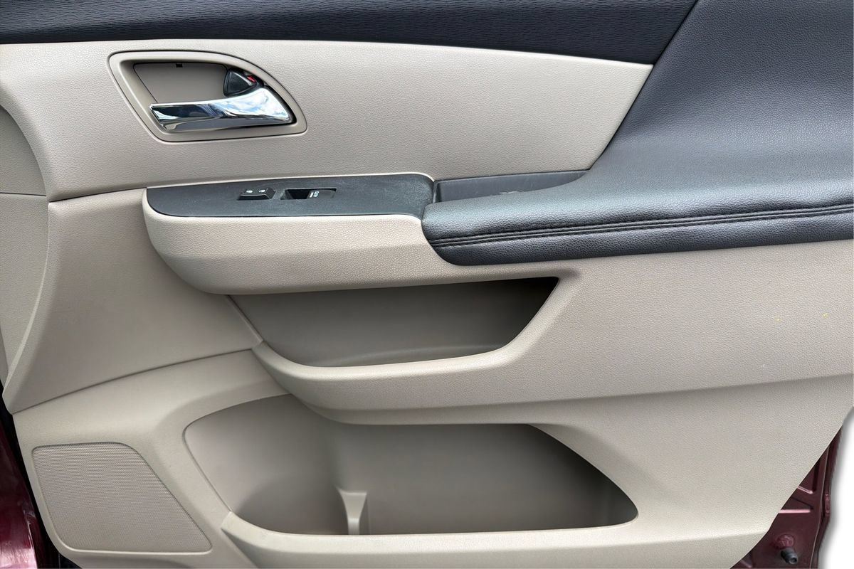 Used 2016 Honda Odyssey EX-L image 23