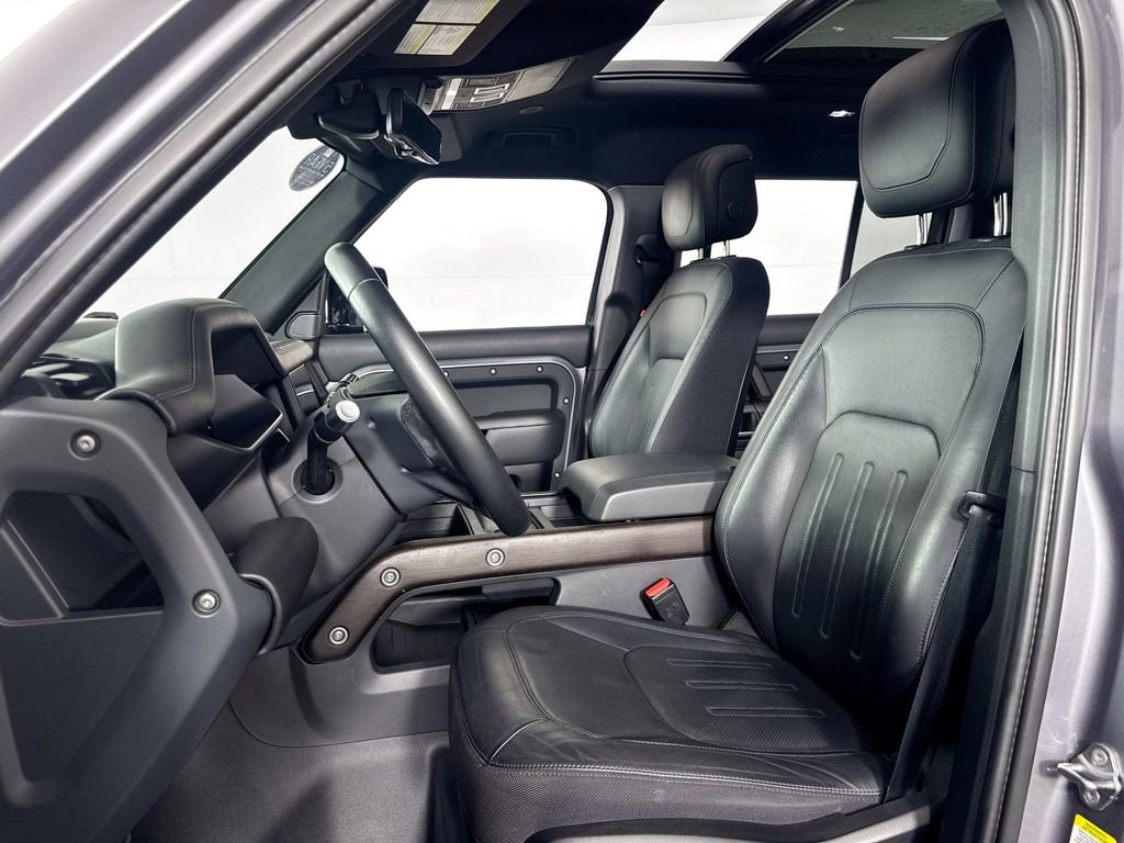 Used 2020 Land Rover Defender 110 X image 26