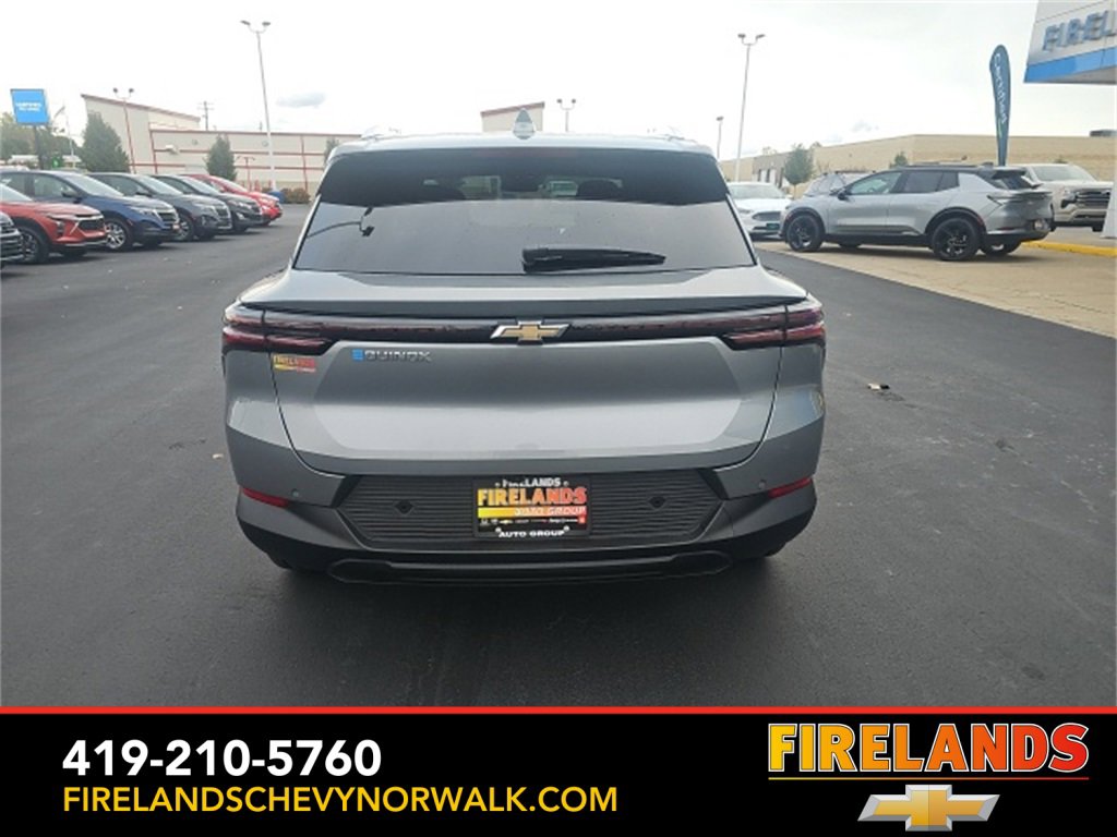 New 2026 Chevrolet Equinox EV LT image 6