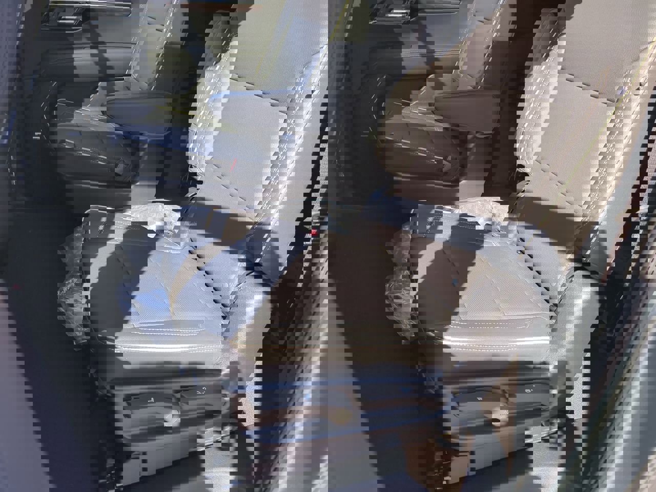 New 2026 Chevrolet Suburban Premier w/ Sun And Tow Package image 18