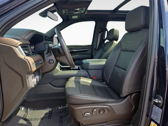 Used 2022 GMC Yukon Denali AWD/4WD image 15