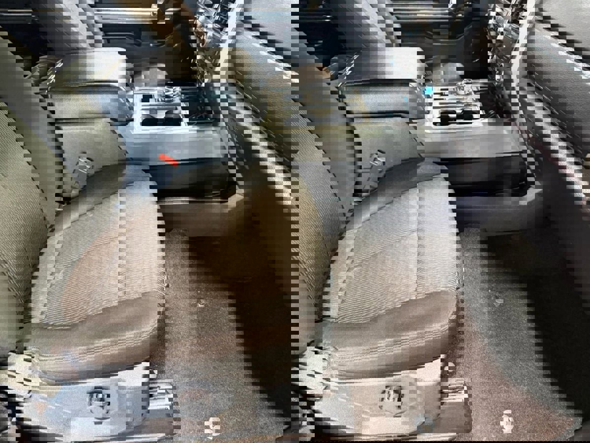 Used 2020 Ford Expedition XLT image 30