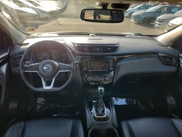 Used 2022 Nissan Rogue Sport SL w/ Premium Package FWD image 11