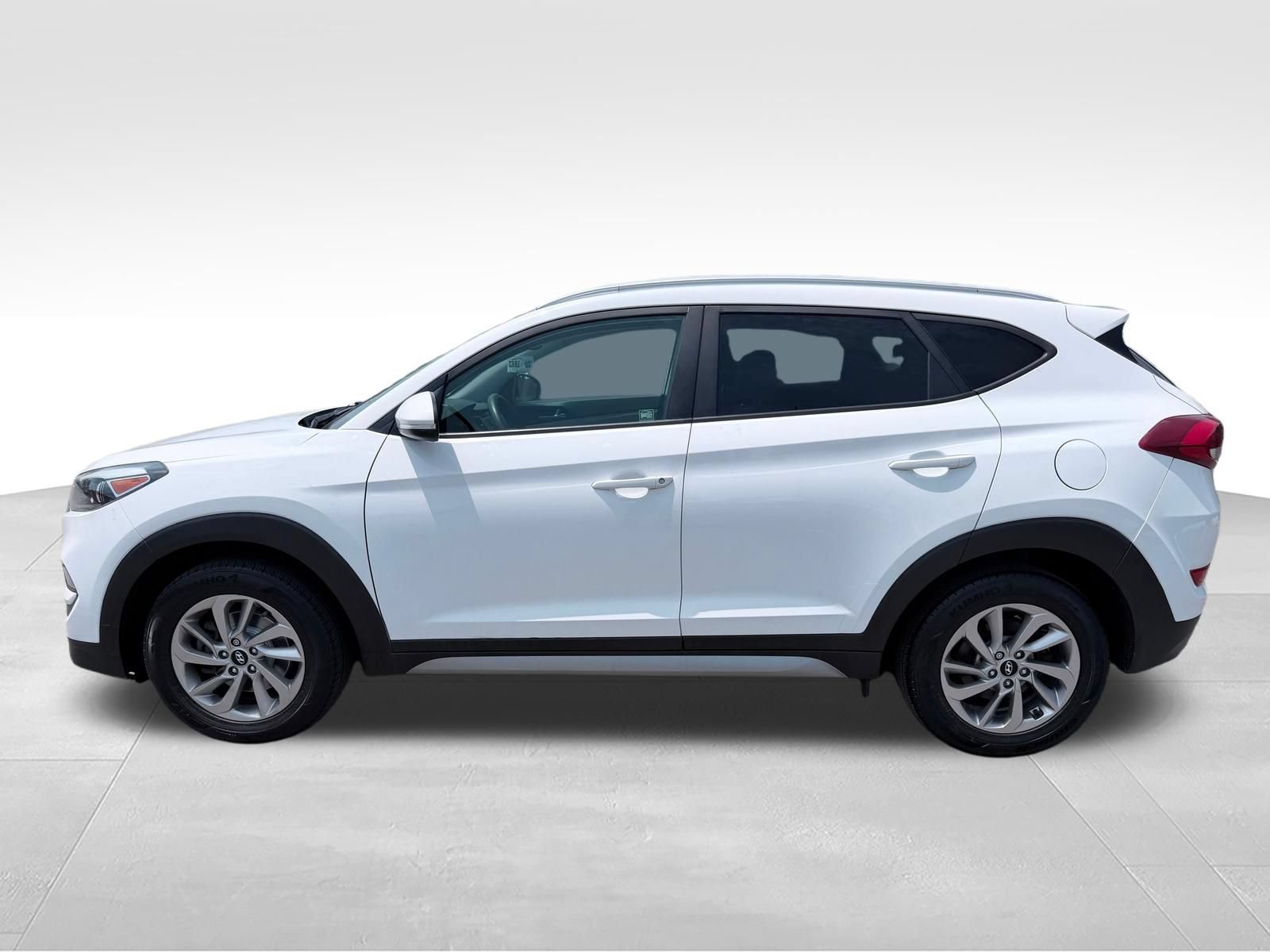 Used 2017 Hyundai Tucson Eco w/ Cargo Package AWD/4WD image 8