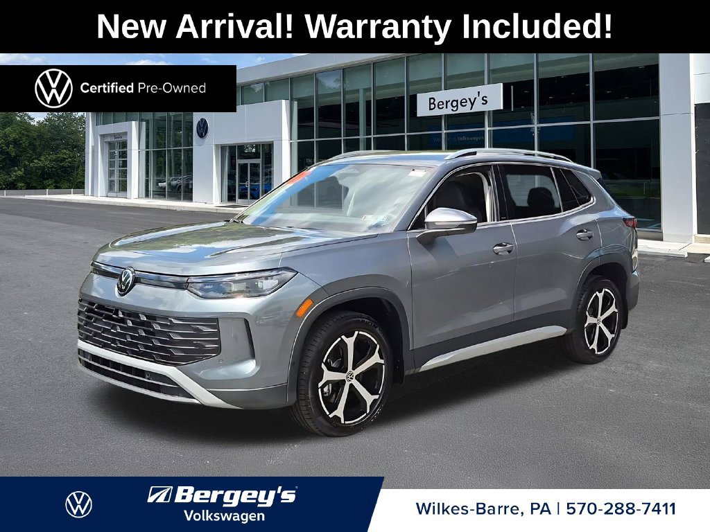 Certified 2026 Volkswagen Tiguan SE AWD/4WD image 1