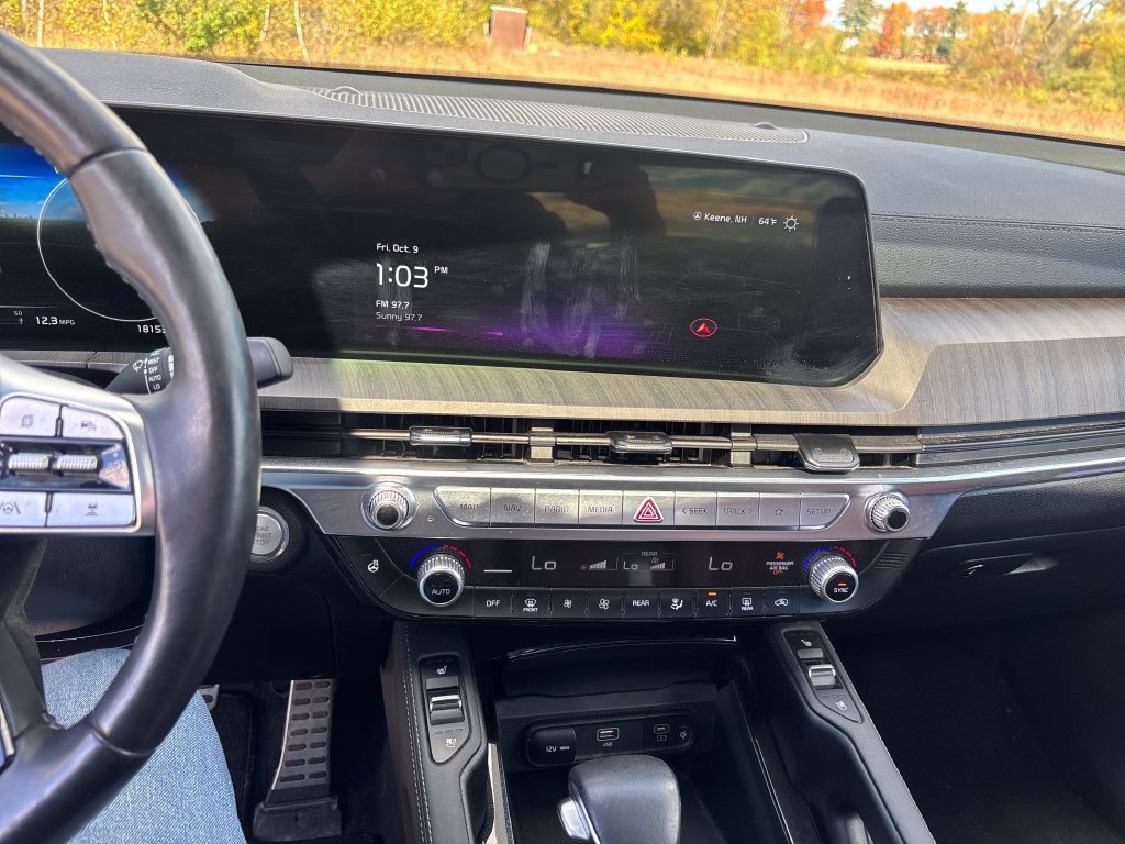 Certified 2024 Kia Telluride SX Prestige AWD/4WD image 17