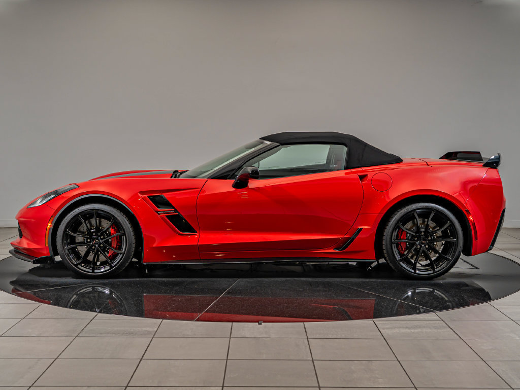 Used 2019 Chevrolet Corvette Grand Sport RWD image 9