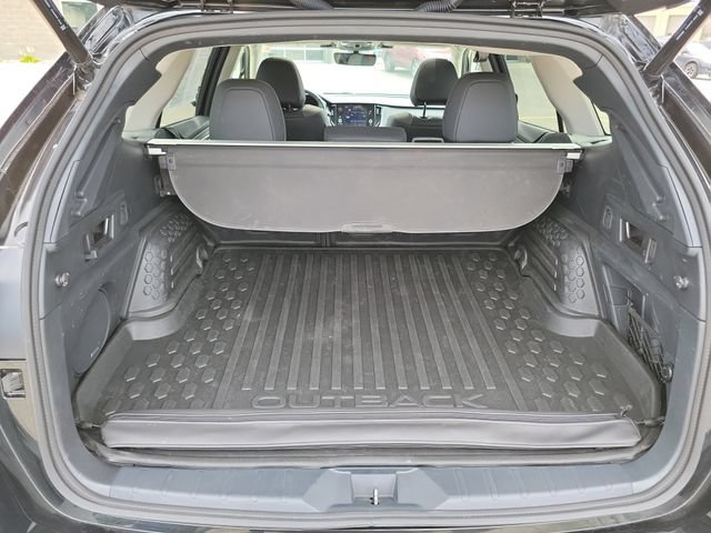 Used 2024 Subaru Outback Onyx Edition AWD/4WD image 11
