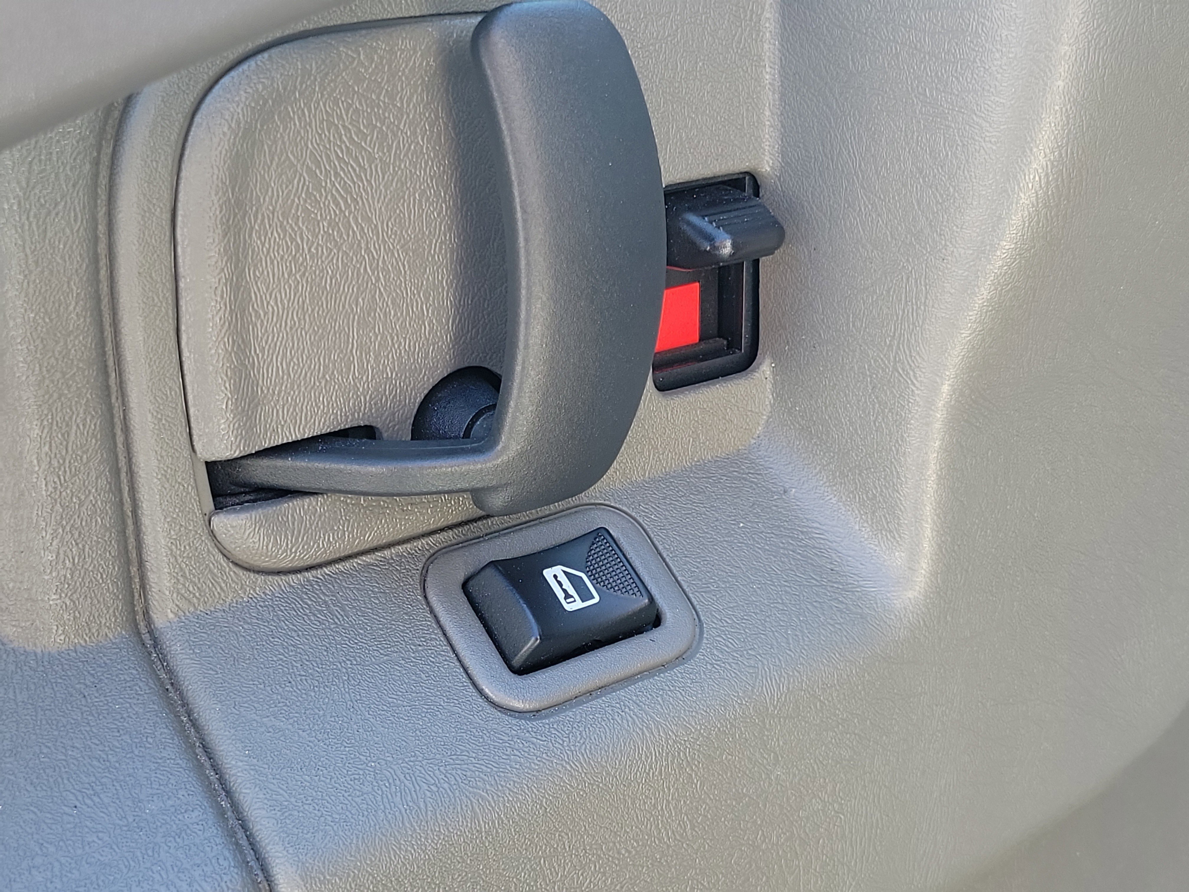 Used 2024 Chevrolet Express 2500 w/ Driver Convenience Package image 22