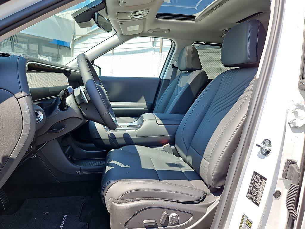 New 2026 Hyundai Palisade SEL Premium FWD image 12