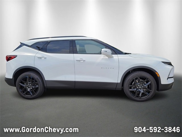 Used 2025 Chevrolet Blazer LT image 7