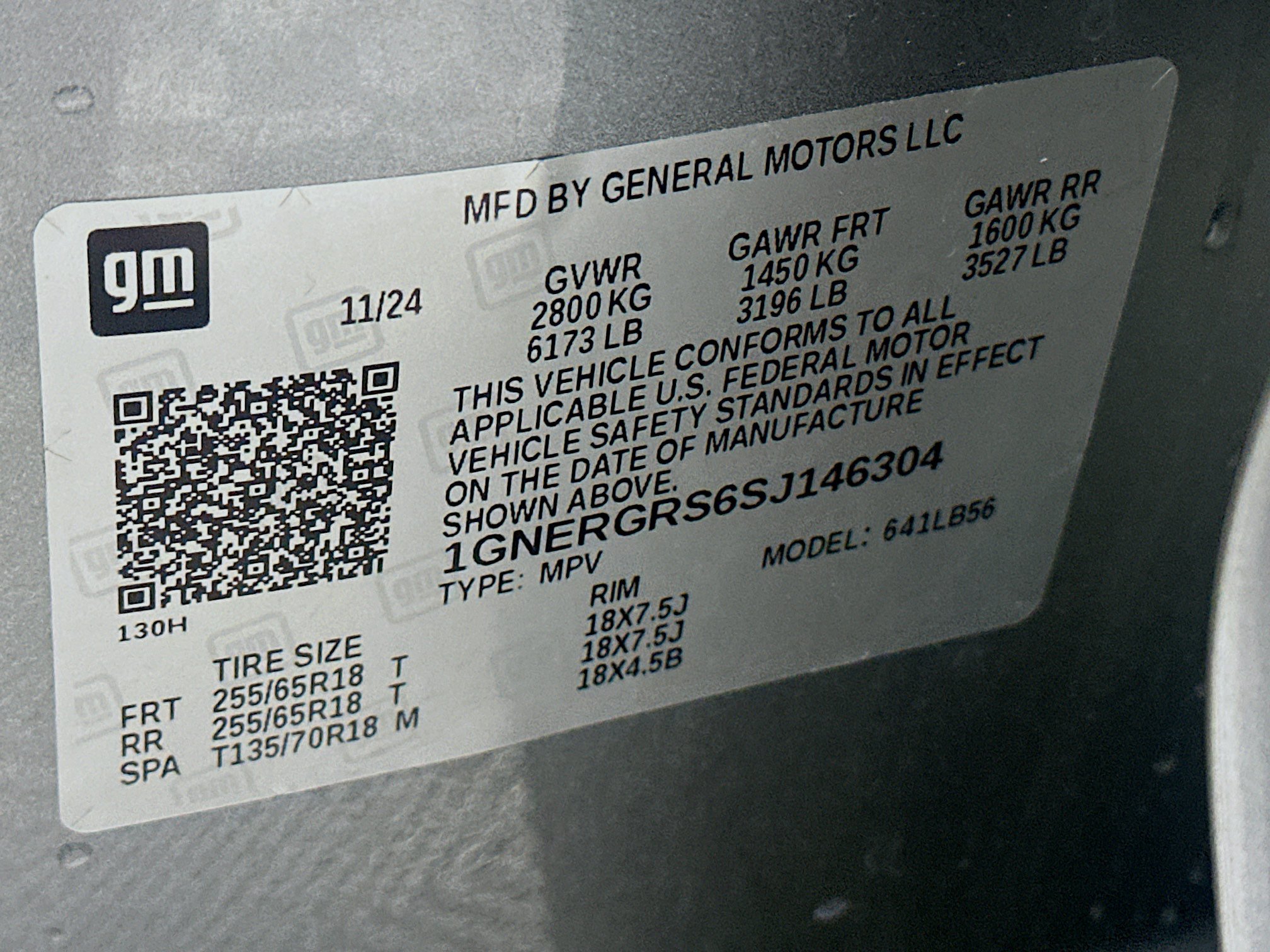 Used 2025 Chevrolet Traverse LT FWD image 12