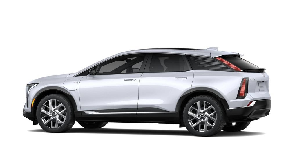 New 2027 Cadillac Optiq Luxury w/ LPO, Floor Liner Package AWD/4WD image 8