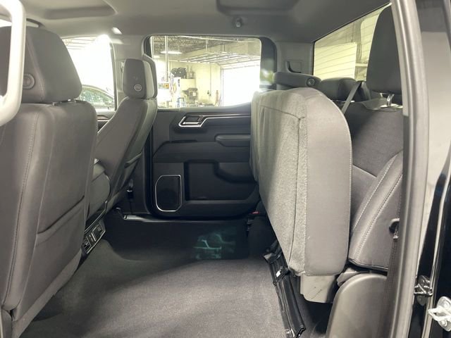 Used 2023 Chevrolet Silverado 1500 LT image 24