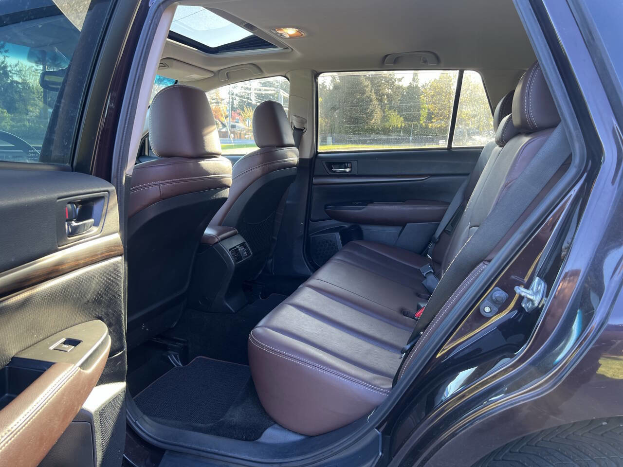 Used 2013 Subaru Outback 2.5i Limited AWD/4WD image 23