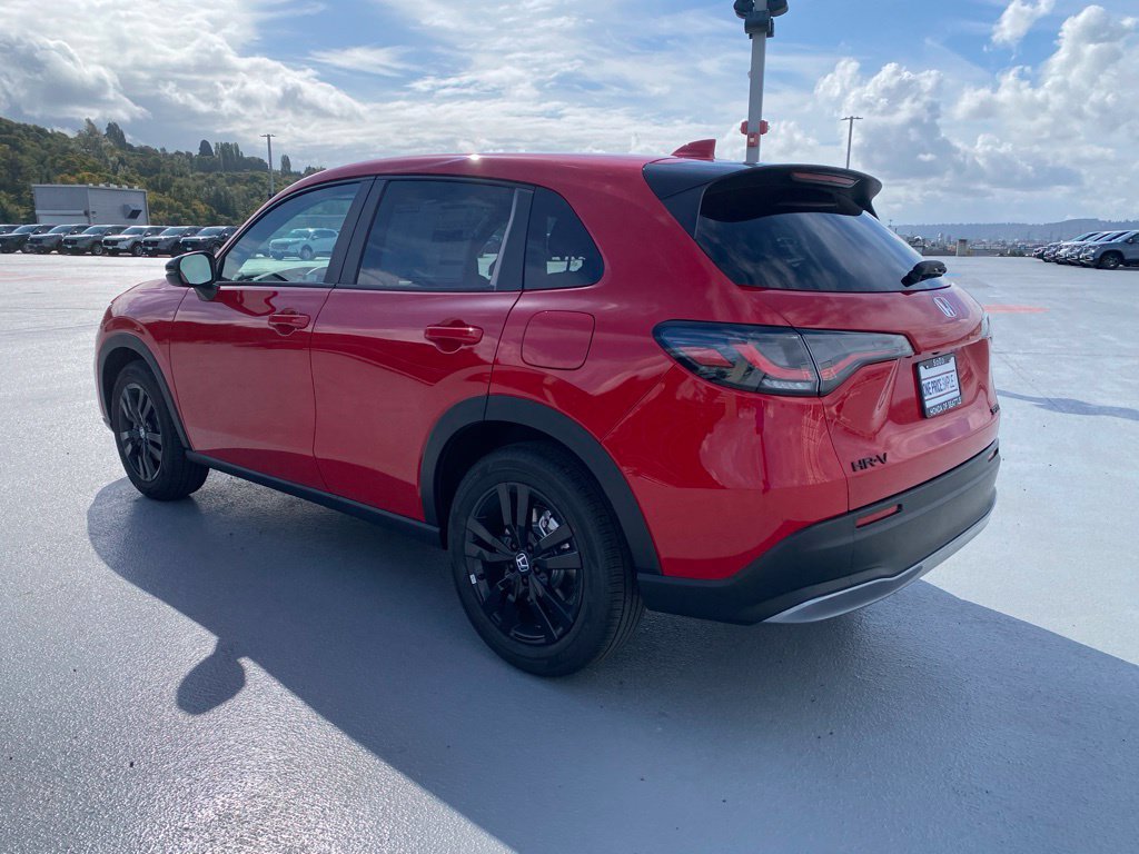 New 2027 Honda HR-V Sport image 9