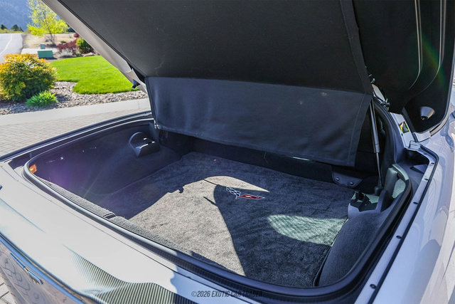 Used 2010 Chevrolet Corvette Coupe w/ 1LT RWD image 60