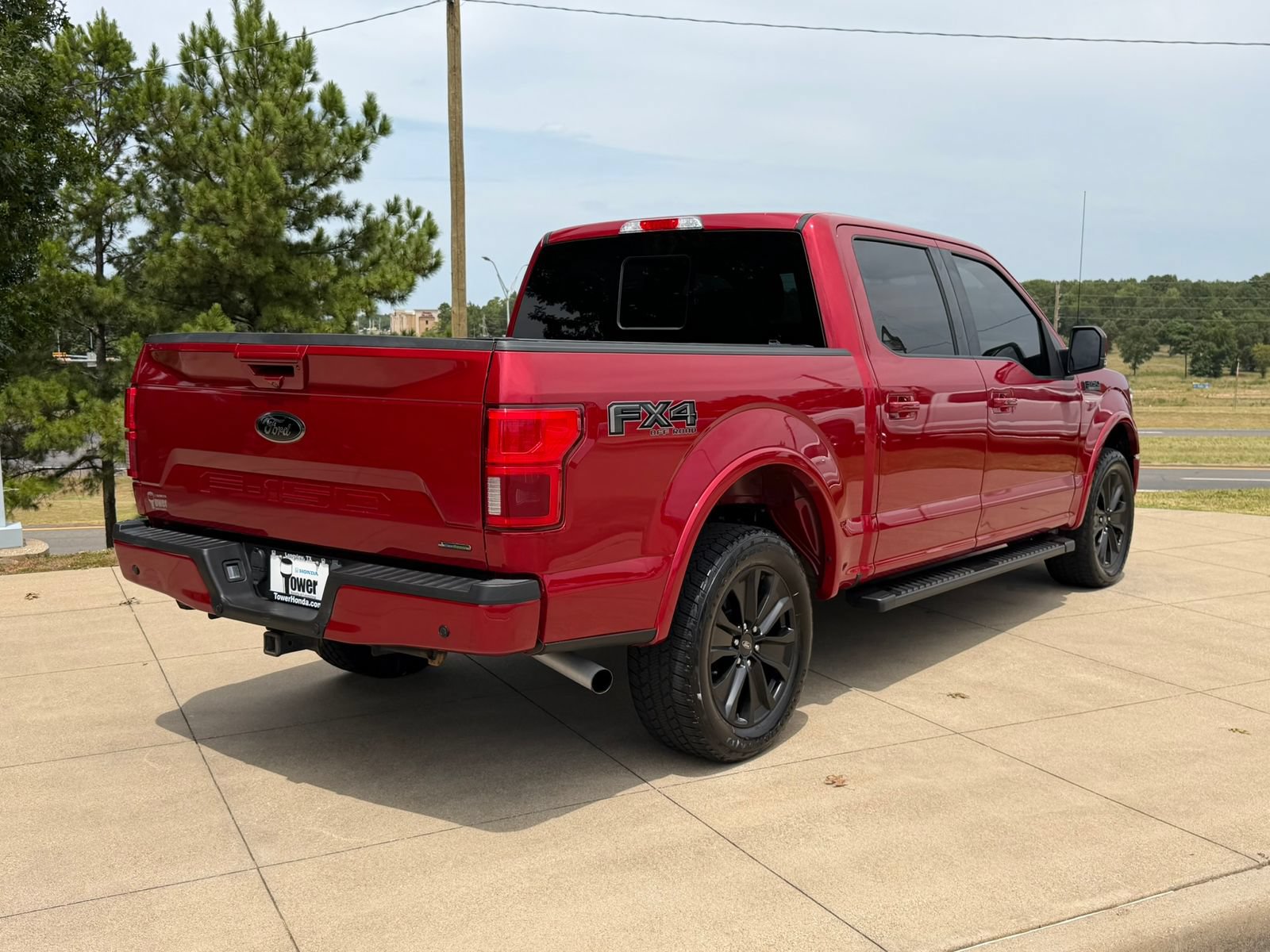 Used 2020 Ford F150 Lariat w/ Equipment Group 502A Luxury AWD/4WD image 6