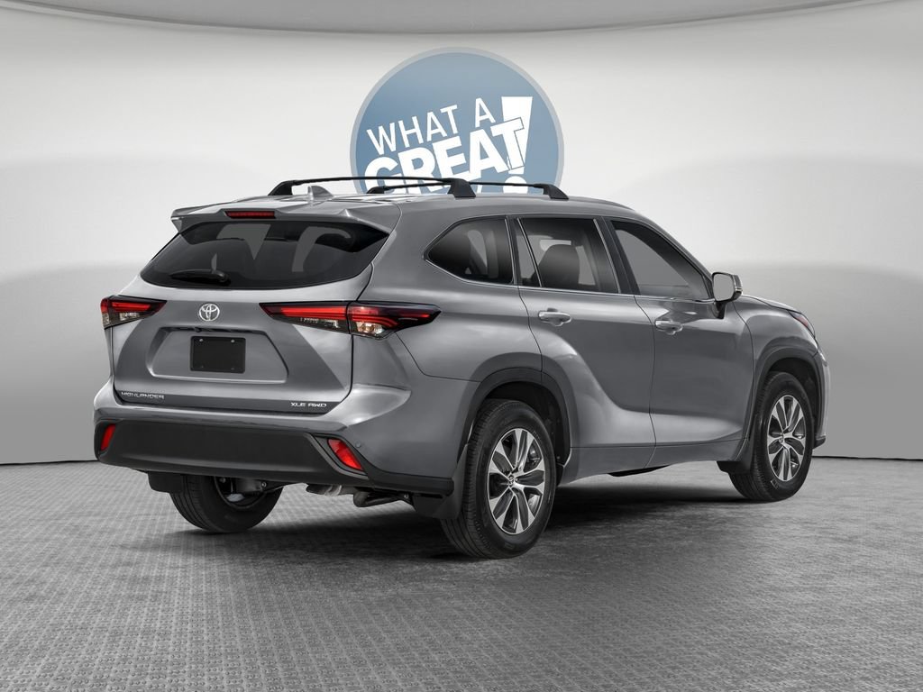 New 2026 Toyota Highlander Limited AWD/4WD image 2