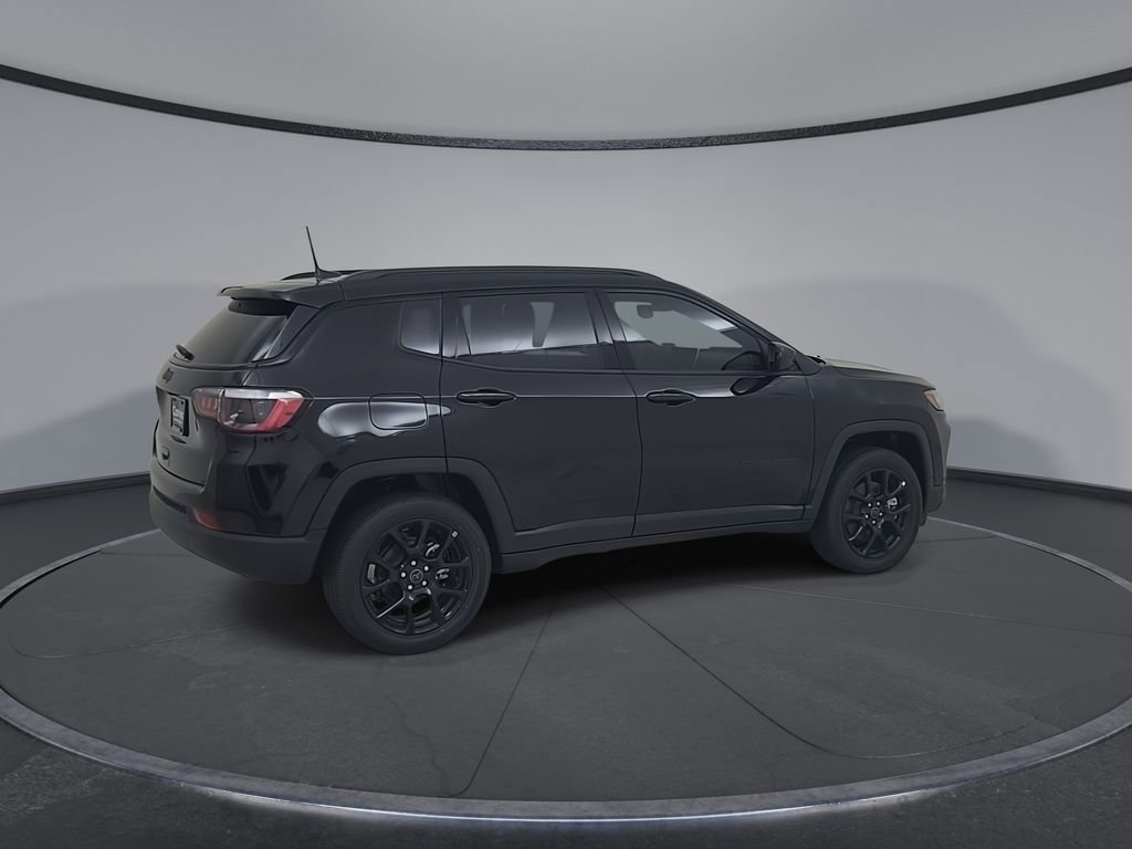 New 2026 Jeep Compass Latitude image 17