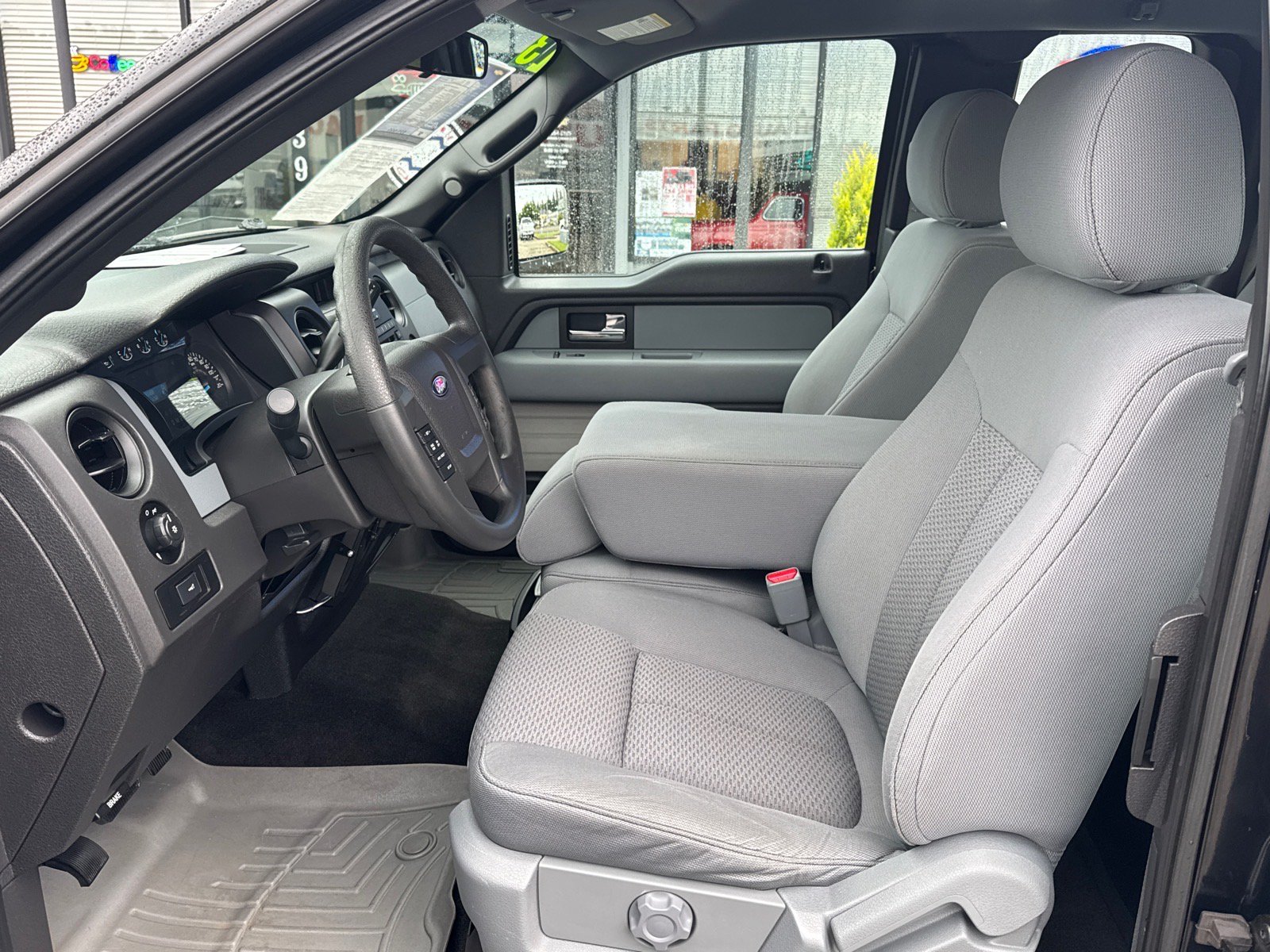 Used 2013 Ford F150 4x4 SuperCab image 8