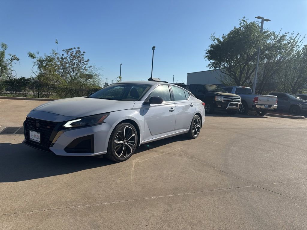 Certified 2024 Nissan Altima 2.5 SR