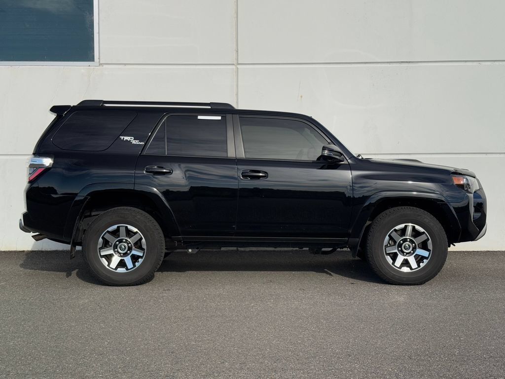 Certified 2023 Toyota 4Runner TRD Off-Road Premium w/ Off Road Premium Plus Package AWD/4WD image 8