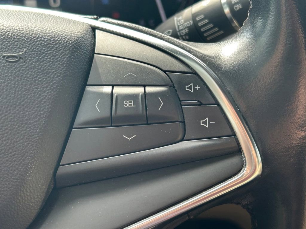 Used 2019 Cadillac XT5 Luxury FWD image 42