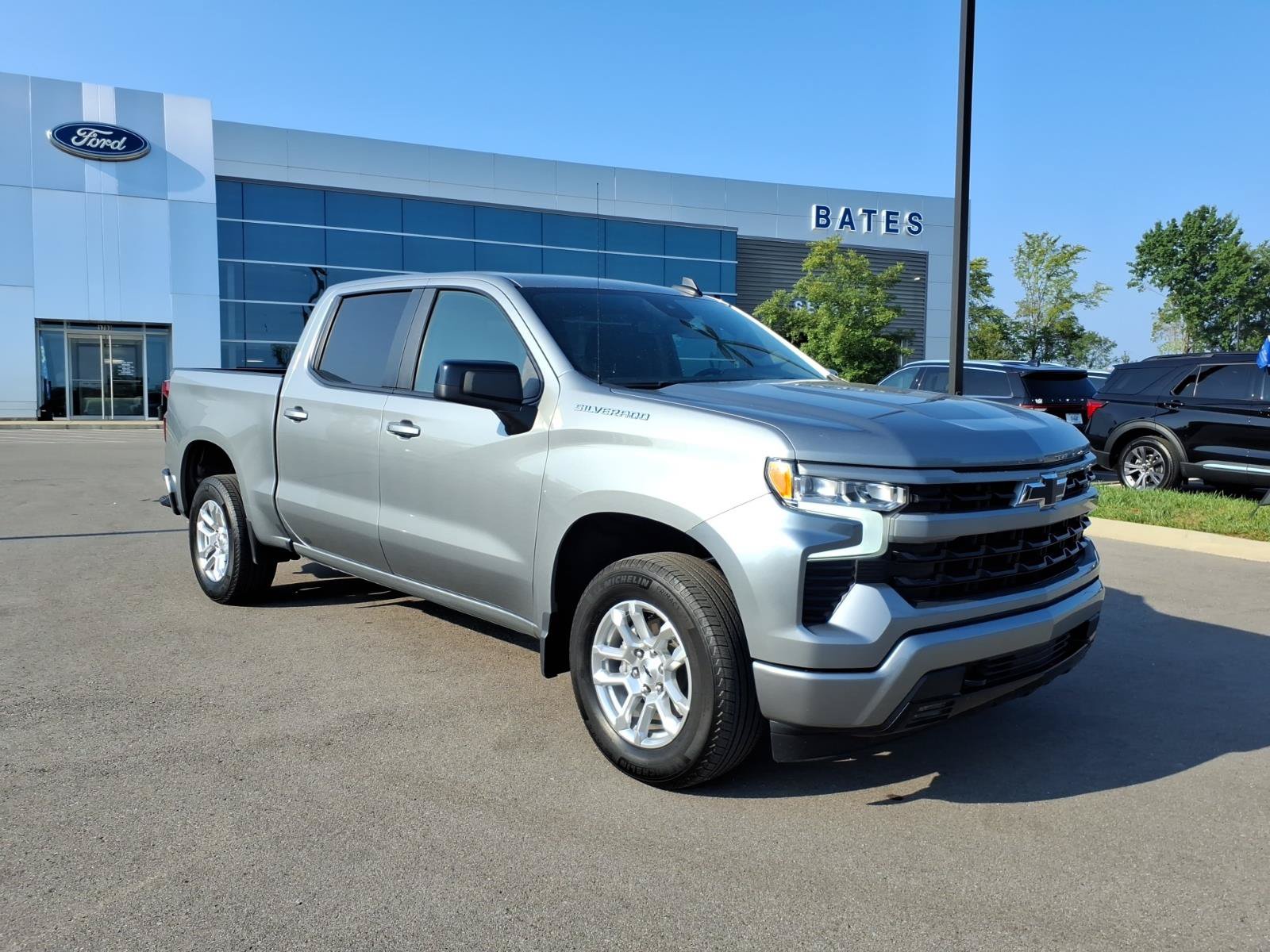 Used 2026 Chevrolet Silverado 1500 RST RWD image 1