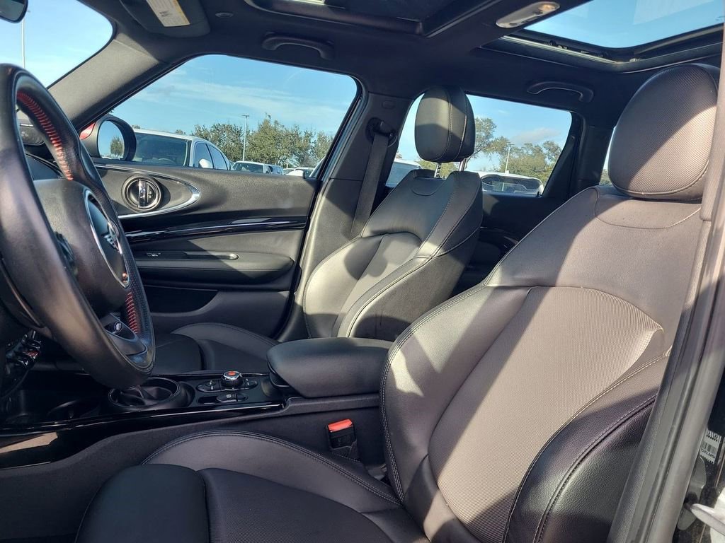 Used 2019 MINI Cooper Clubman S image 27