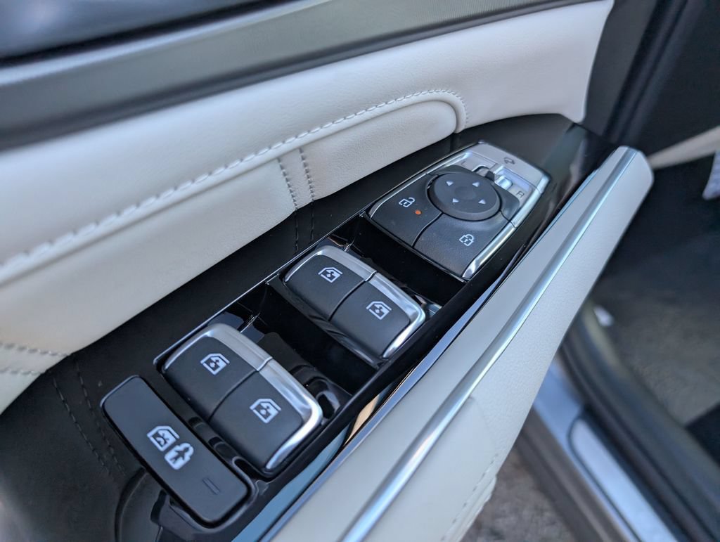 New 2026 Kia Sorento SX Prestige AWD/4WD image 15