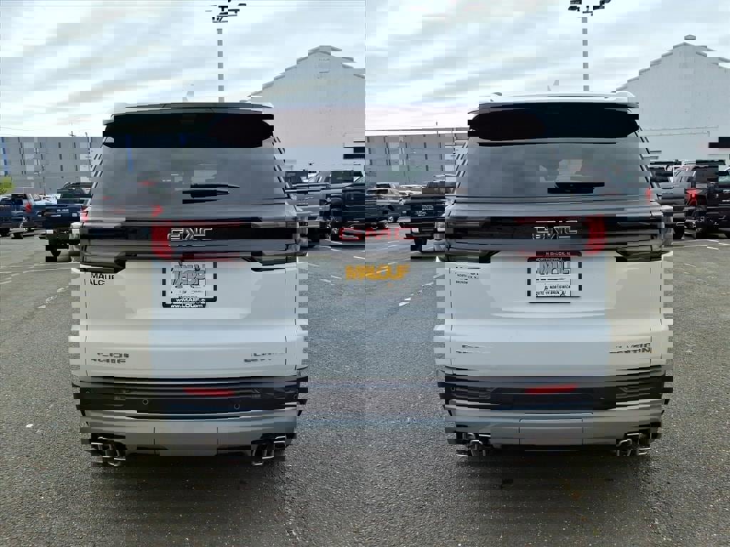 New 2026 GMC Acadia Elevation w/ Elevation Premium Package image 6