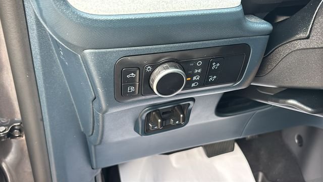 Used 2025 Ford Maverick XLT w/ Equipment Group 301A AWD/4WD image 10