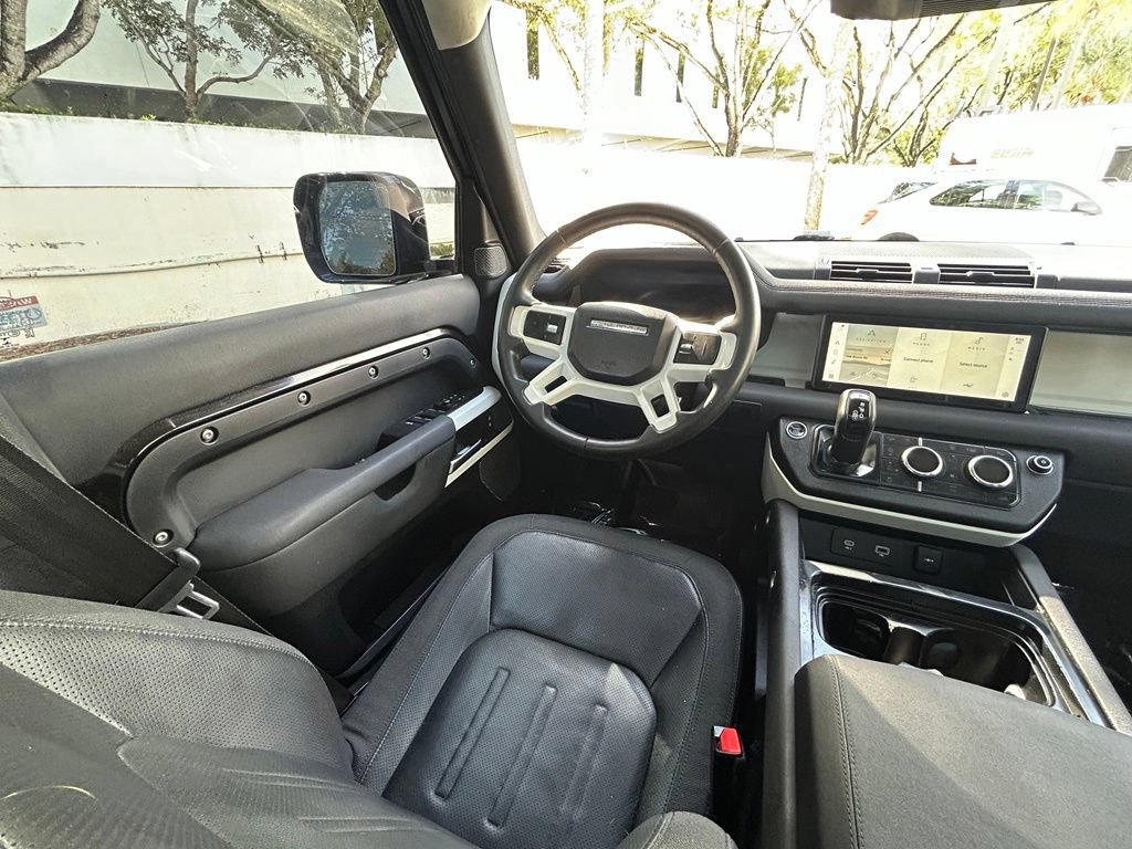 Used 2020 Land Rover Defender 110 SE AWD/4WD image 9